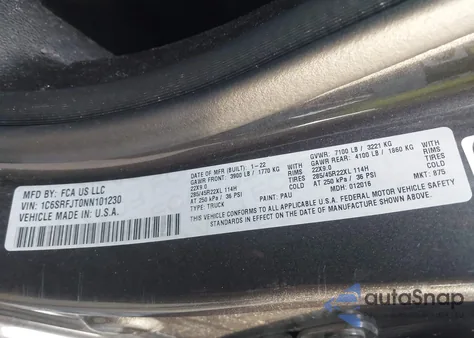 2022 Ram 1500 Laramie 4X4 5'7 Box из США, поврежденный, VIN 1C6SRFJT0NN101230